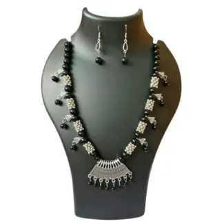 Black Saree Maala with Earrings