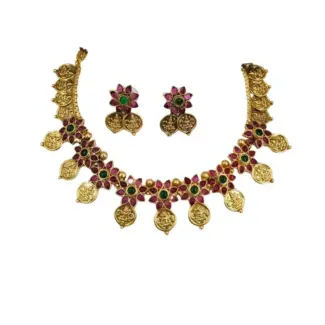 Matte Finish Floral Necklace & Earrings