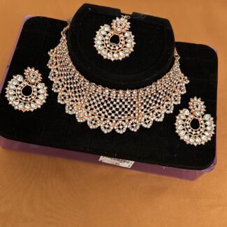 Necklace set with Earrings and Tikka