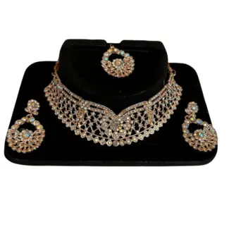 Necklace set with Earrings and Tikka