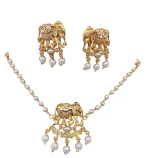 Single Layer Choker & Earrings