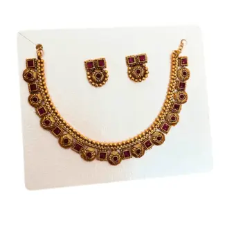 Matt finish Simple Necklace set