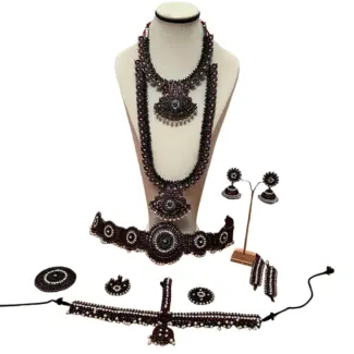 Black Kemp Bridal Set