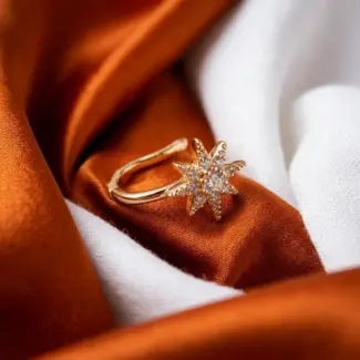 AD Stone star design Nosepin