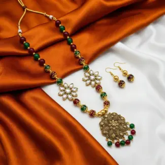Maroon and Green Beads Maala with Earrings