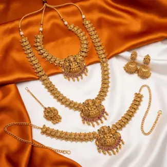 Lakshmi Design Semi Bridal set