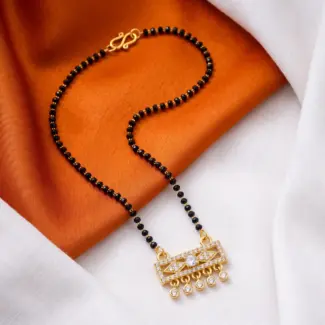 Rhea Shimmering Bar Chandelier Black Bead Mangalsutra