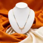 Samaira Curved V-Pendant Mangalsutra