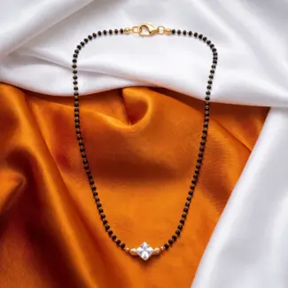 Ira Minimal Mangalsutra