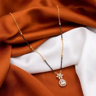 The Pushpa AD Floral Teardrop Mangalsutra