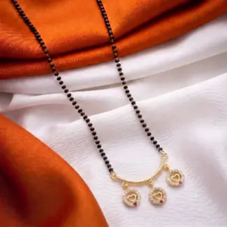 The Dilruba Trio Heart-in-Halo Mangalsutra