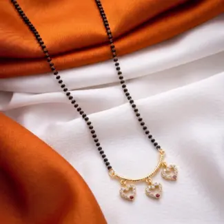 Sanjh Dainty Heart Drop Black Bead Necklace