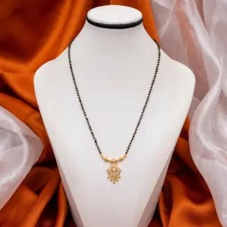 Advika Ornate Diamond-Cut Mangalsutra