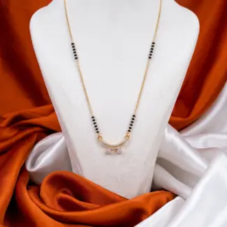 Dual Droplet: Crystal Finish AD Curved Bar Mangalsutra