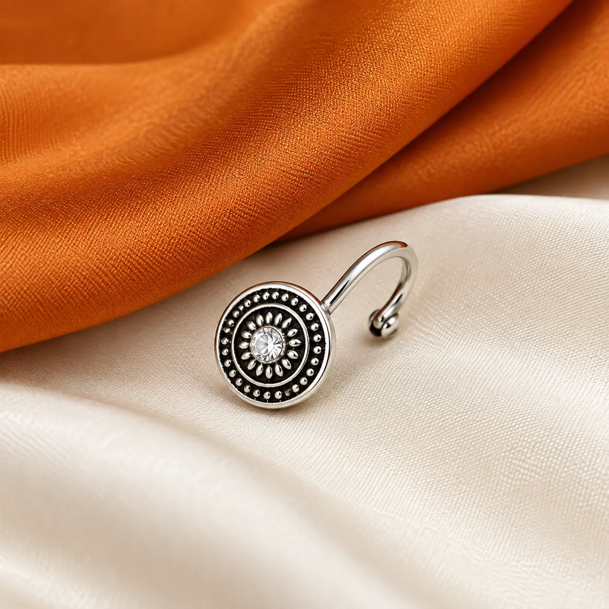 a_close_up_high_resolution_product_style_still_li.png Silver-Tone Circular Stone Detail Nose Ring